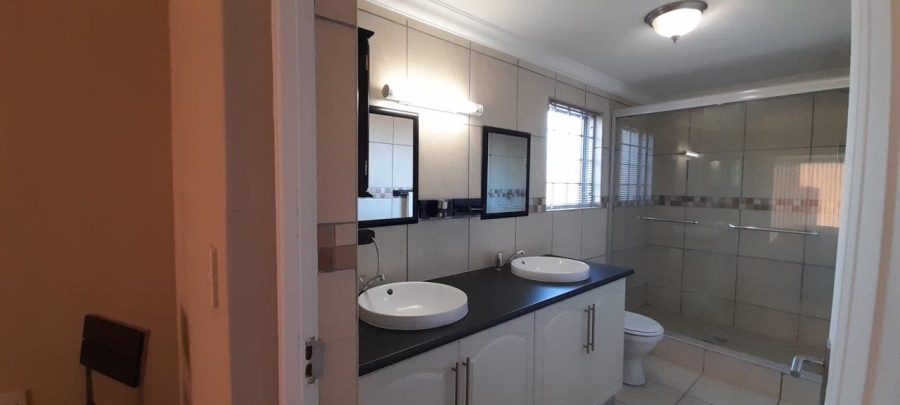 3 Bedroom Property for Sale in Velddrif Western Cape